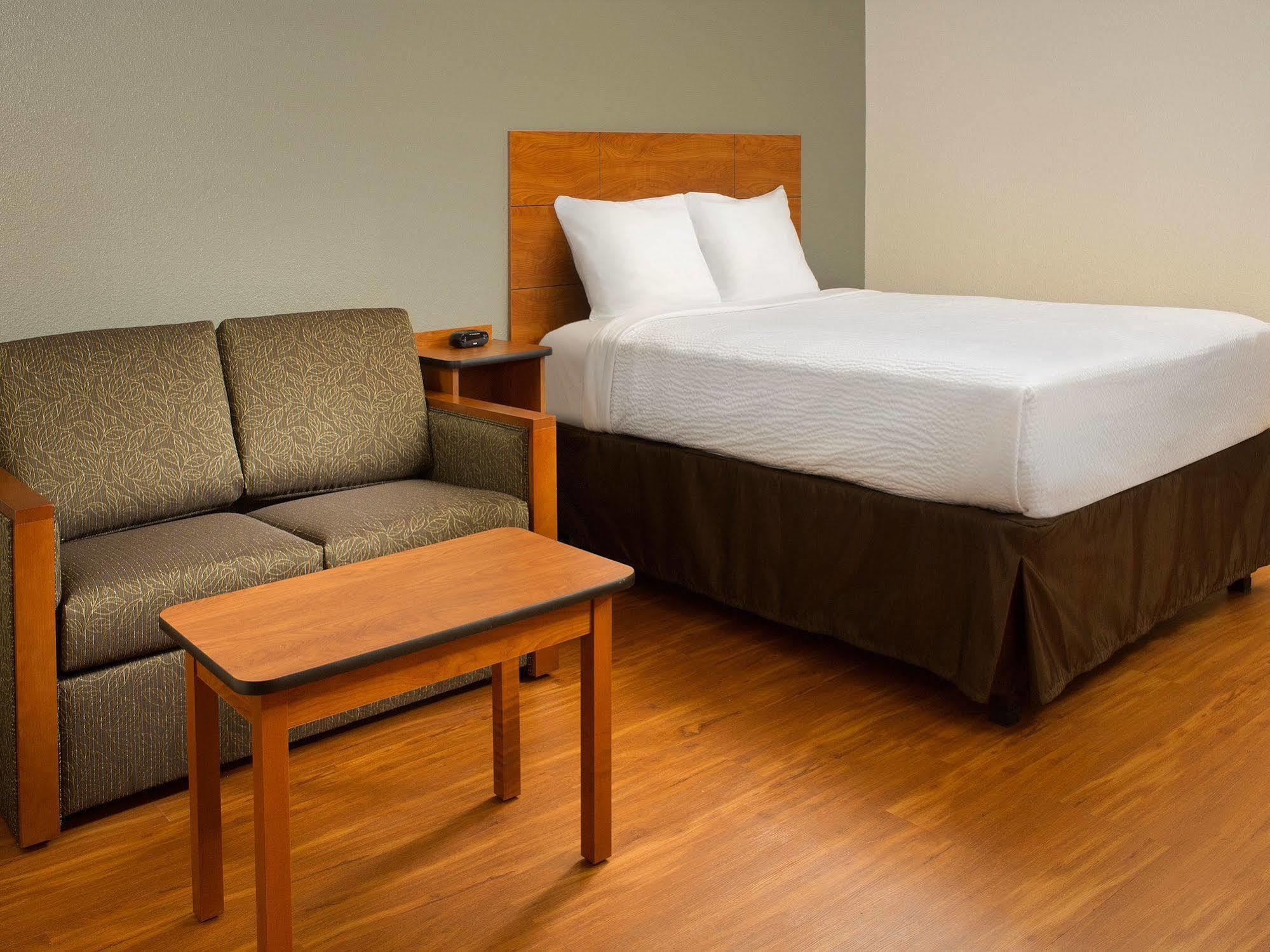Woodspring Suites St Louis Арнольд Екстер'єр фото
